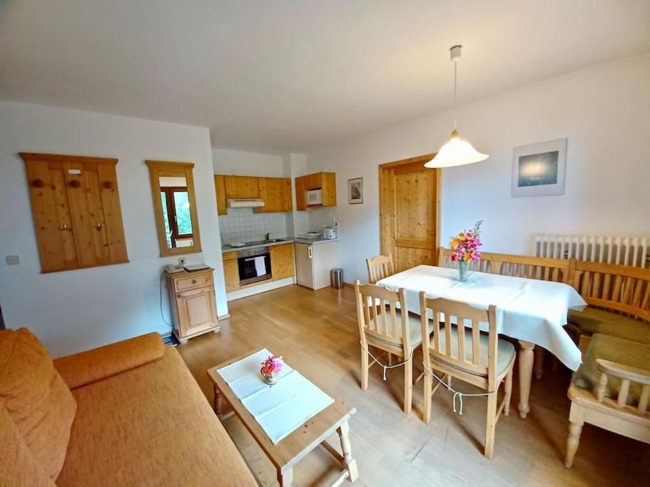 Appartements Laerchenhof Bad Kleinkirchheim Buitenkant foto